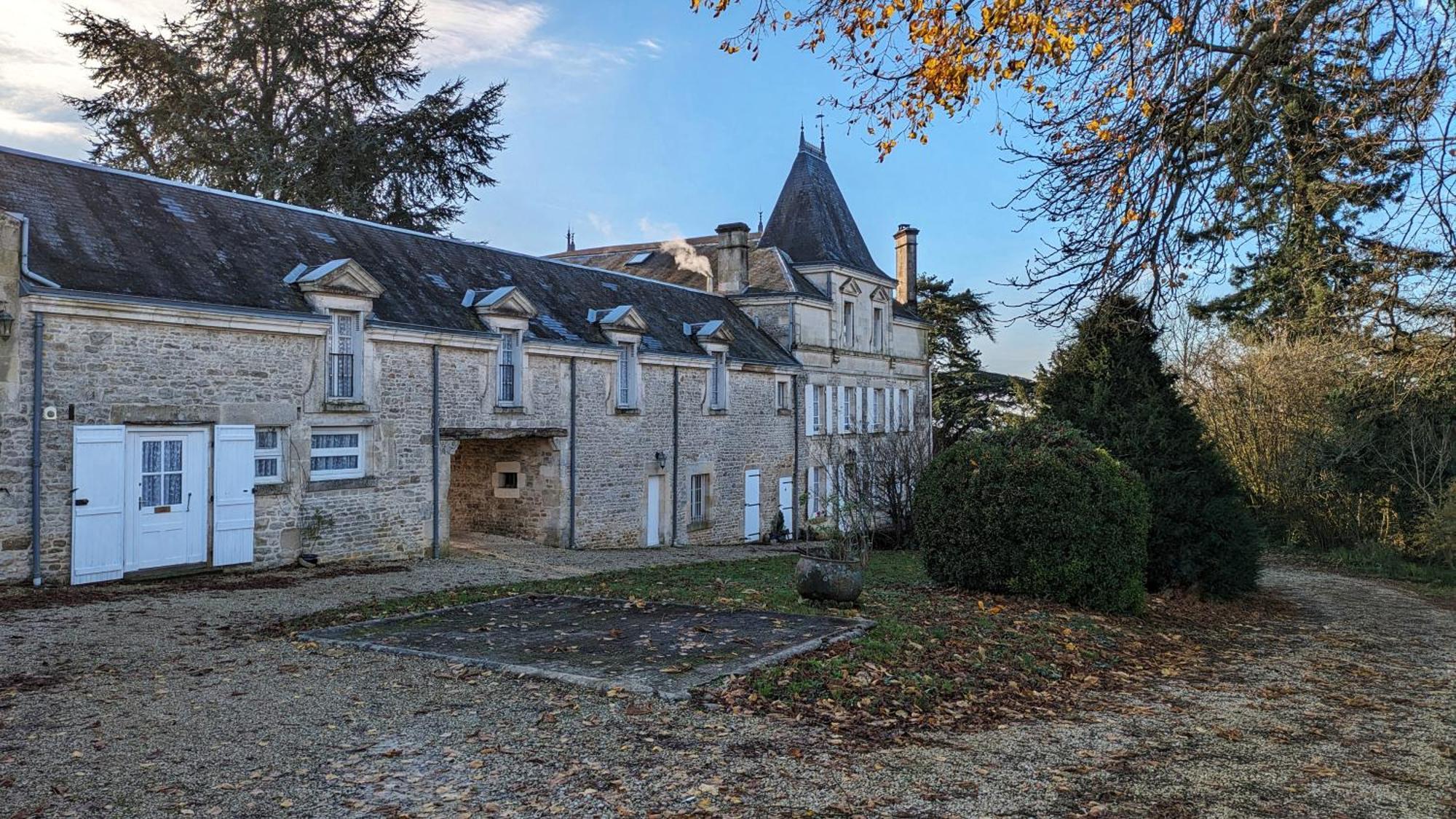 Chateau De Sauge Saivres المظهر الخارجي الصورة